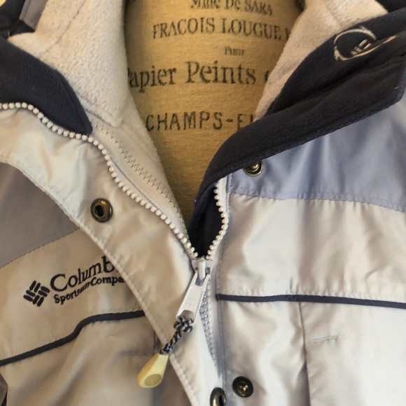 Columbia 3-in-1 Ski Coat with Detachable Hood - Picture 9 of 12